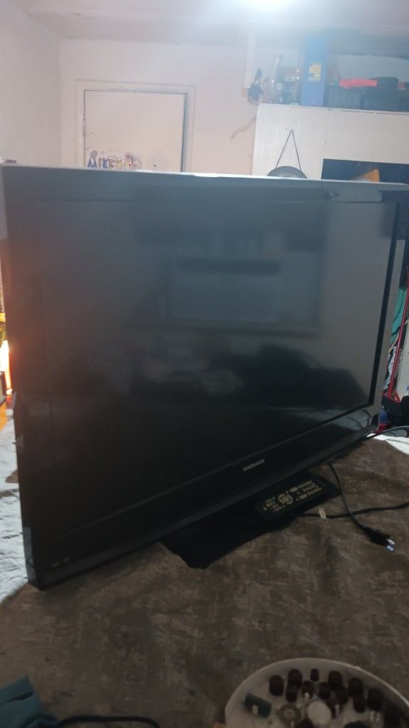 TV
