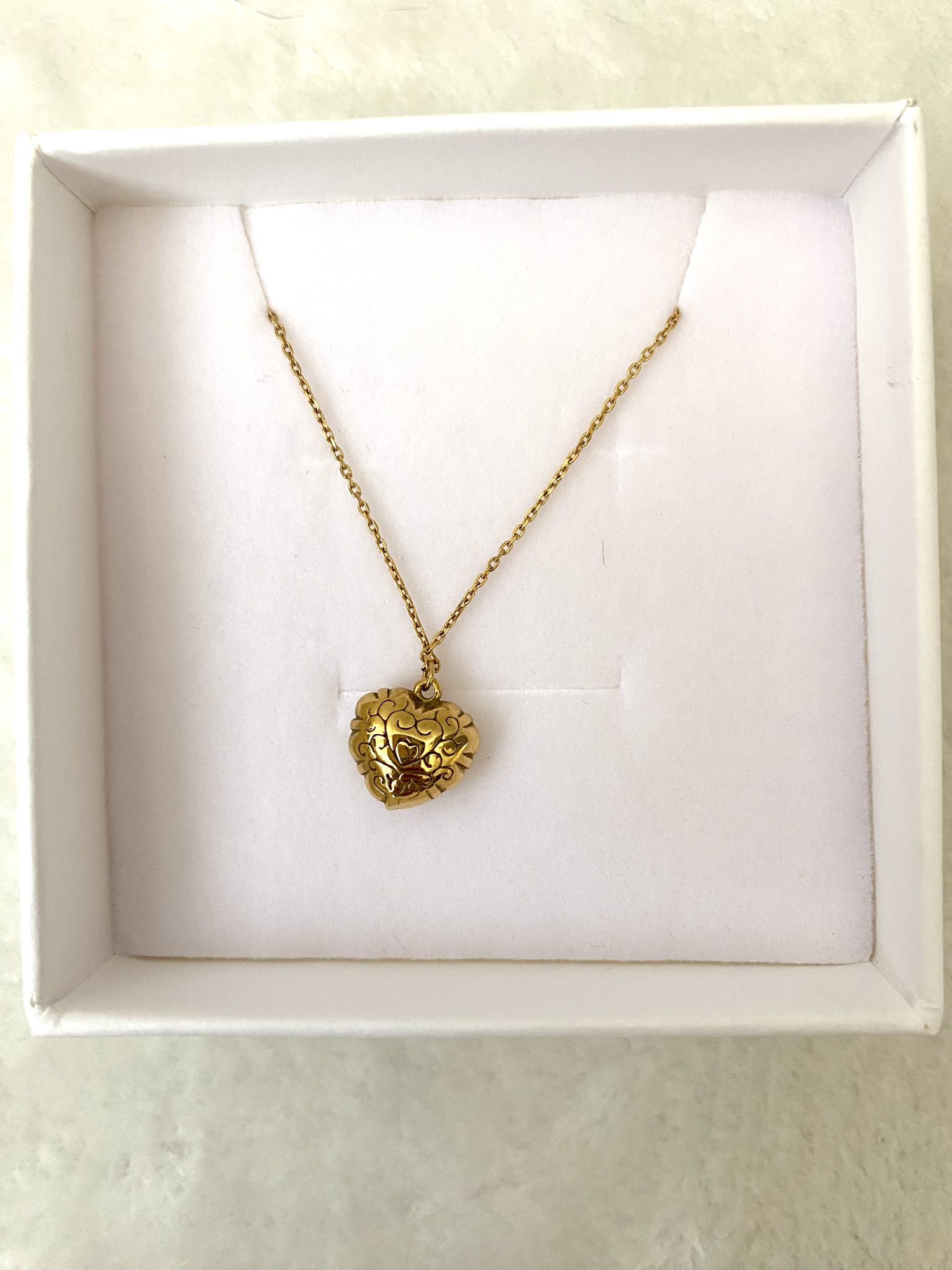 NEW Vintage 18k Gold Pearl Heart Charm Necklace