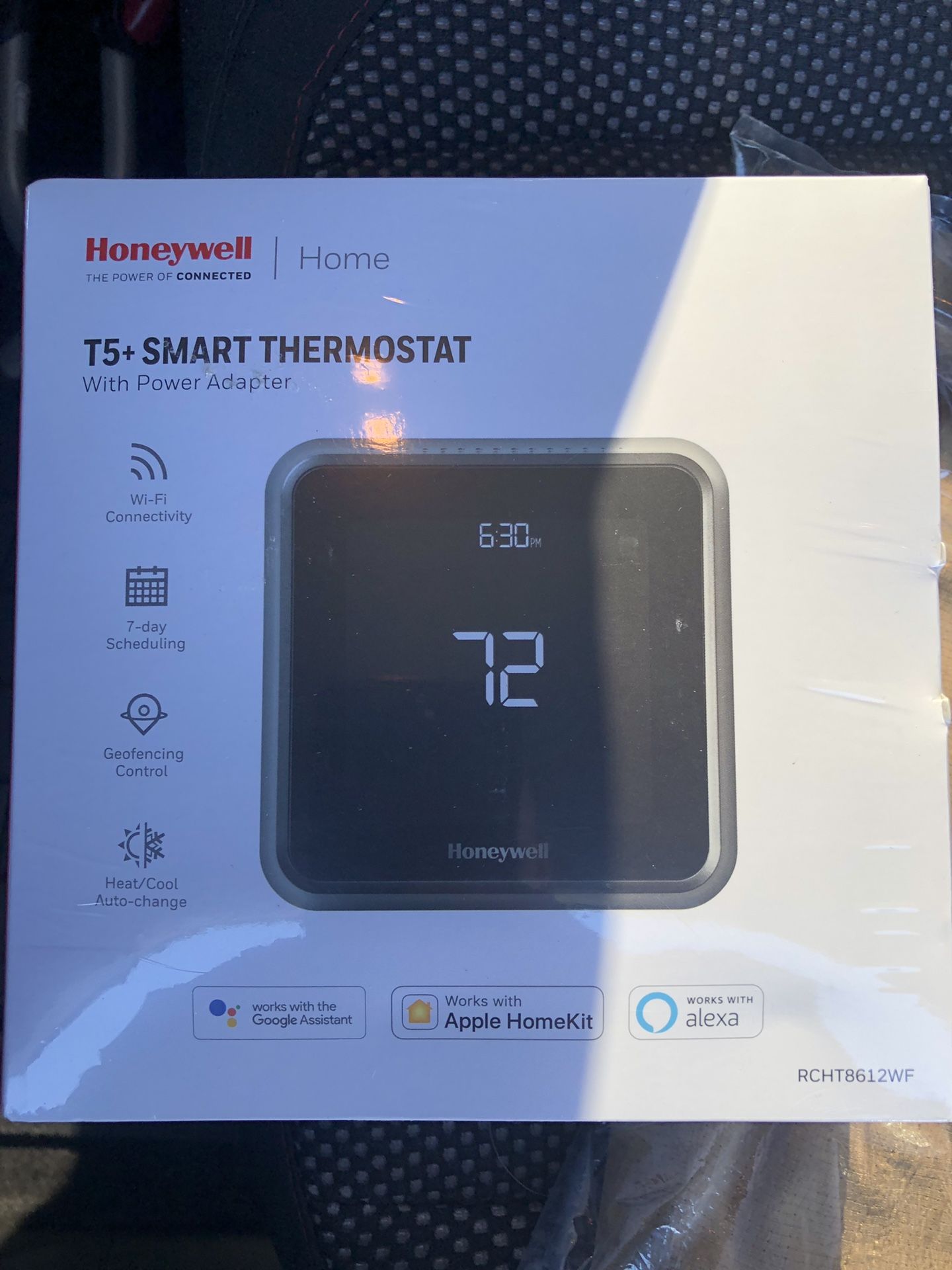 Honeywell T-5 thermostat