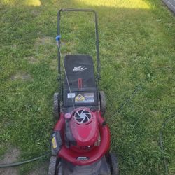 GAS POWERED PLATINUM CRAFTSMAN 7.25 HP PUSH LAWN MOWER