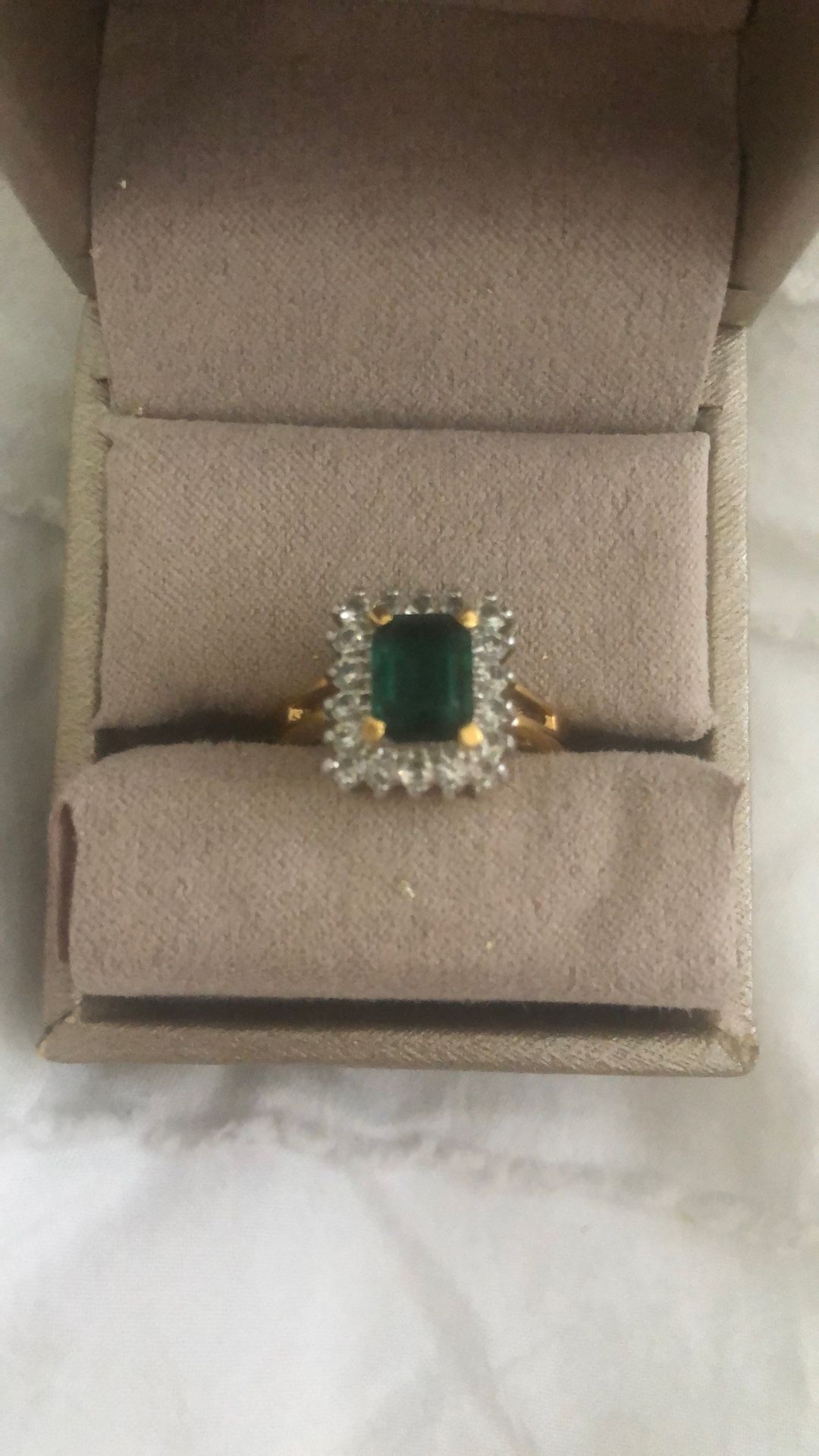 Emerald And Diamond Ring 