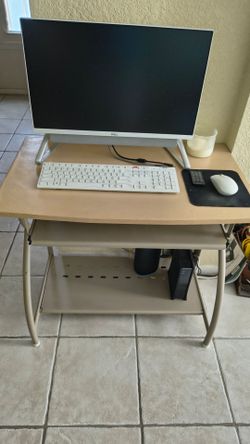 Computer desk