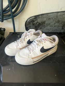 Nike 7 Women’s