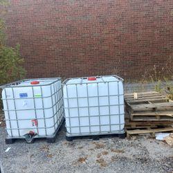 275 Gallon IBC Tanks 