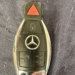Key Fob Mercedes Benz C 300’18