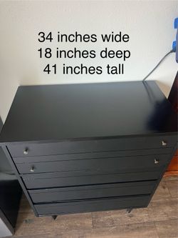Dresser
