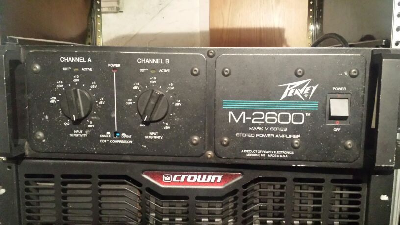 Peavey m 2600