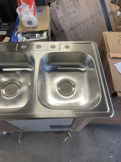 Glacier Bay 33 in. Drop-In 50/50 Double Bowl 22 Gauge Stainless Steel Kitchen Sink