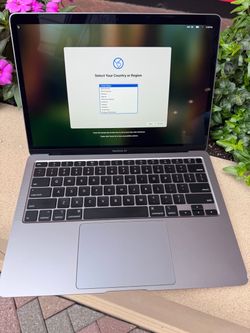 MacBook Air 2020 8GB 256GB model A2179