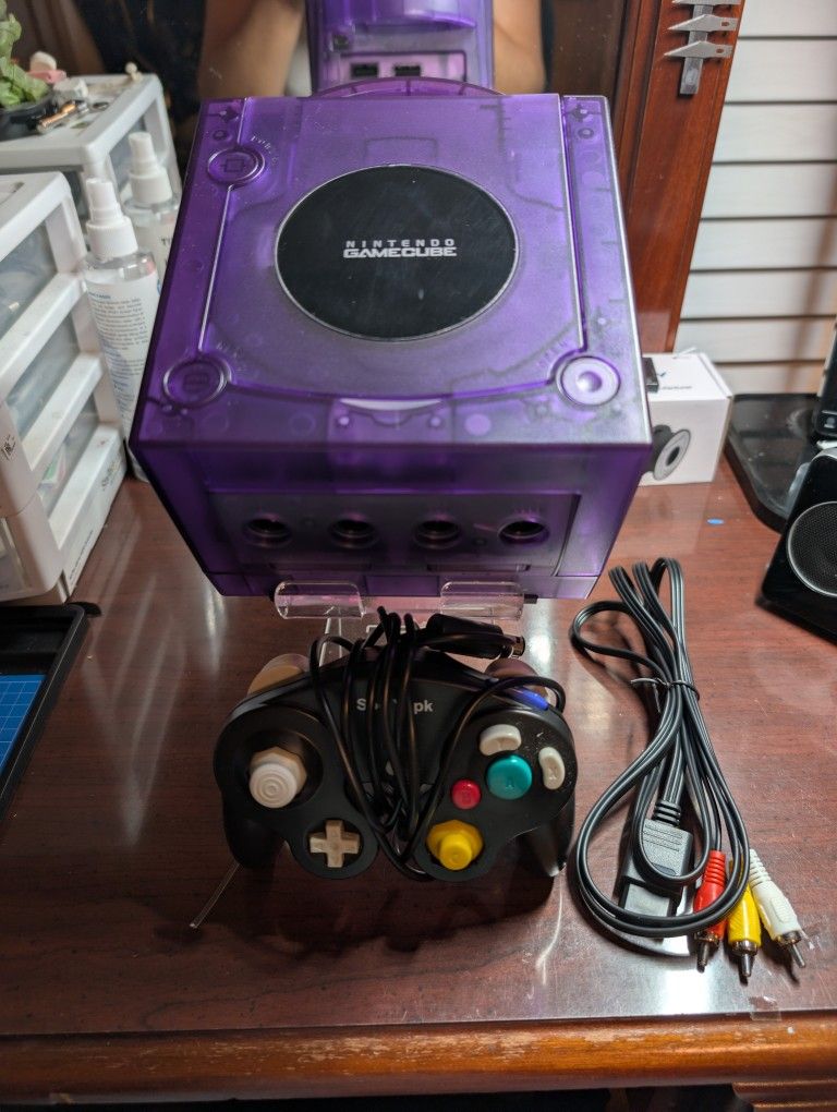 Nintendo GameCube Dol-001 New Shell & LED, USB C Port Added & More