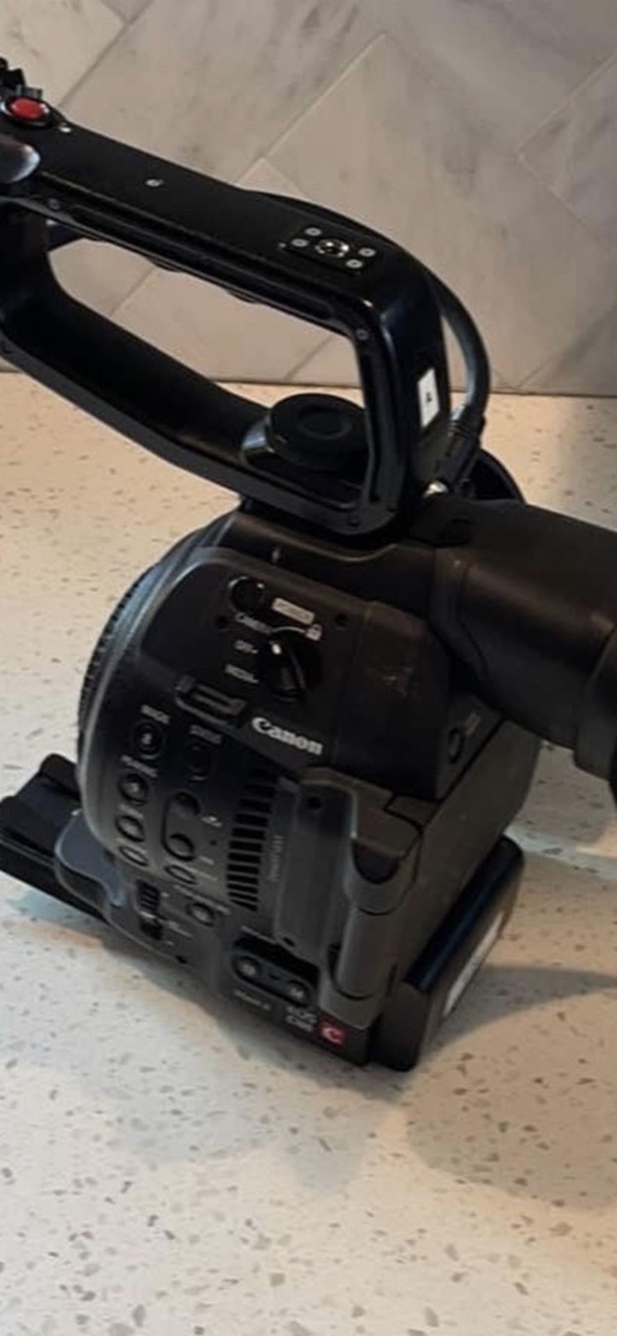Canon C100 Mark 2