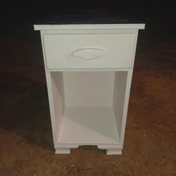 Wooden White Nightstand/ End Table for Sale.