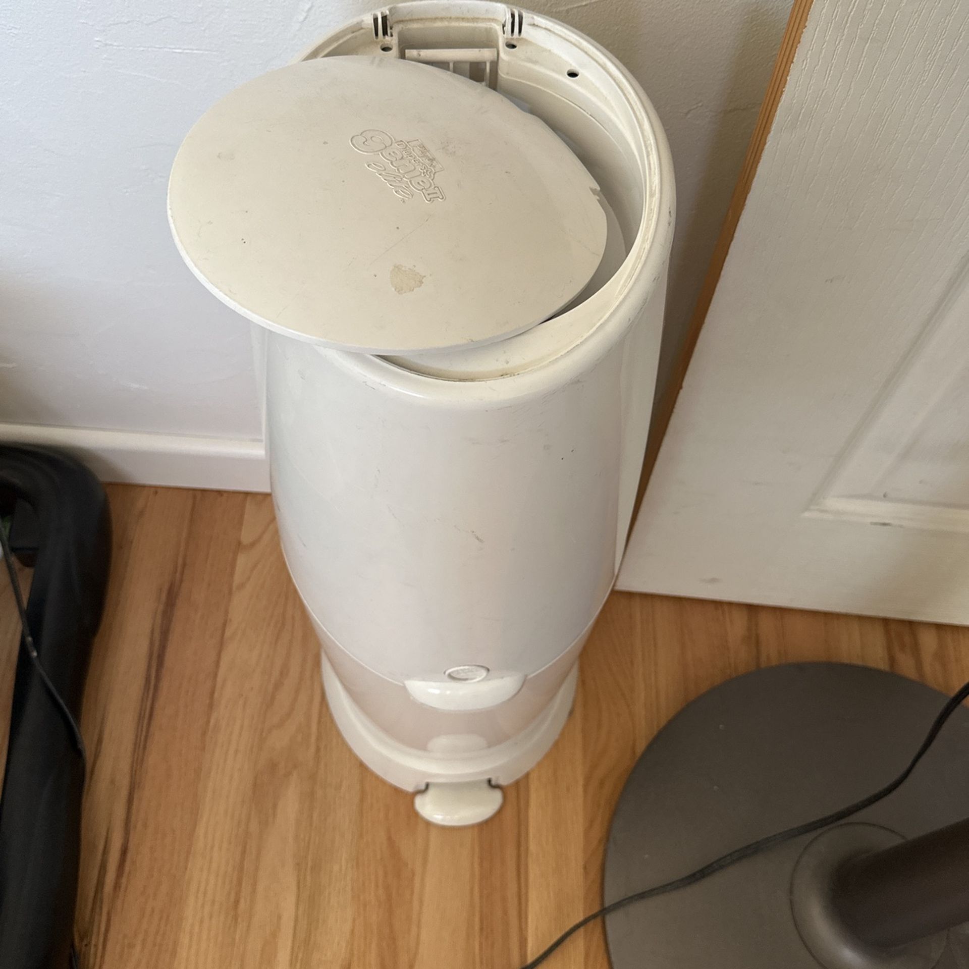 Free Diaper genie