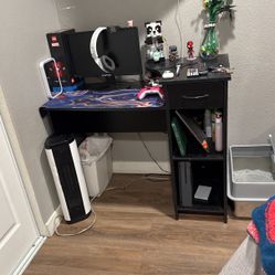 desk