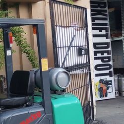 FORKLIFT TOYOTA NISSAN HYSTER 