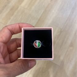 Pandora New York Radio City Charm. Open For Offers.