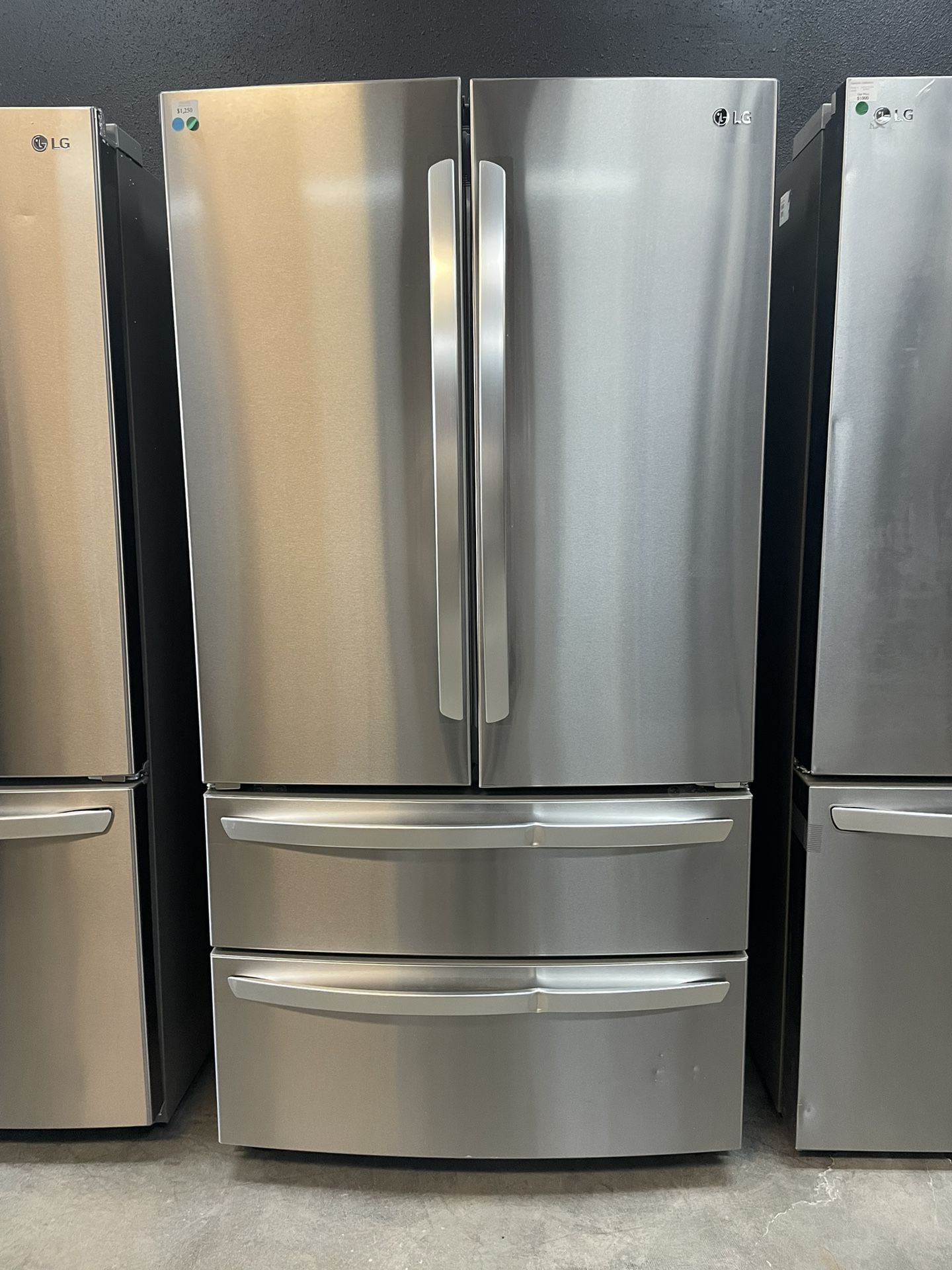 Lg 4 Door French Door Plain Face Refrigerator With Internal Water & Ice Maker