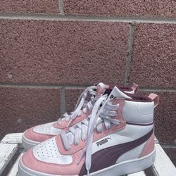 Pumas US SIZE 7  