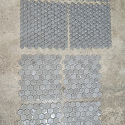  Tile