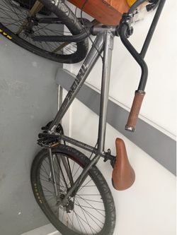 29 Inch Throne Bike