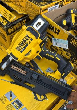 Dewalt 20v. Cordless 21 framing nailer tool only