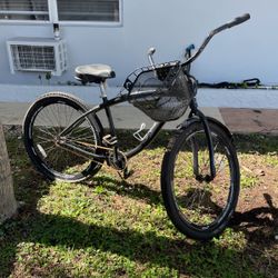 BEACH CRUISER WITH BASKET NEEDS NEW INMER TUBES