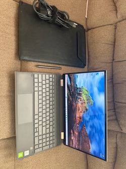 HP Spectre x360 15-eb0043dx 15.6” 4K Touchscreen 2-in-1 Laptop – i7 / 16GB / 512GB SSD / NVIDIA MX330 / Stylus