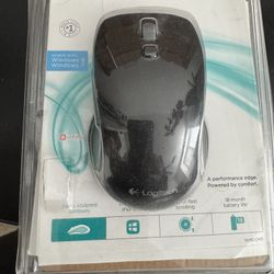 Wireless Mouse -Logitech 