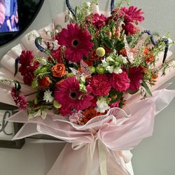 Natural Flowers Bouquet 