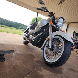 2006 Suzuki Boulevard C50