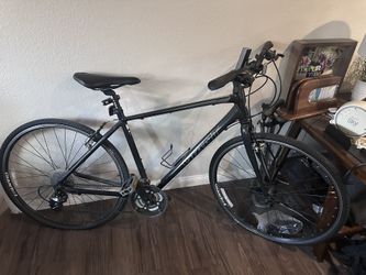 Giant Escape - Hybrid and 24 Gears - $150 OBO