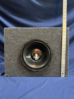 Boss Audio P100F 10" Shallow Subwoofer In Enclosure 