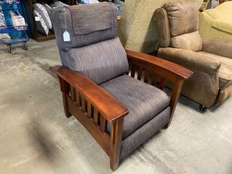 Manual Recliner Chair w/ Wooden Arms Made in USA