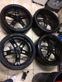 RINES 22 CON SUS 4 GOMAS NUEVAS