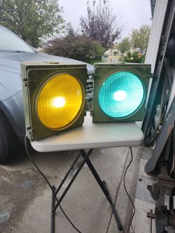Pair Of Vintage Eagle Signal Lights 