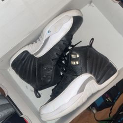 Jordan 12s Size 5