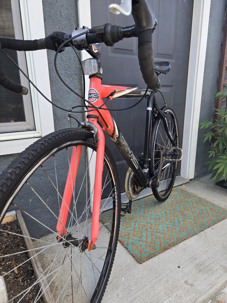GMC Denali Road Bike
