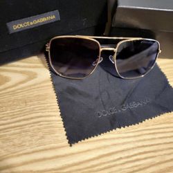 Dolce And Gabbana Sun Glasses For Women 