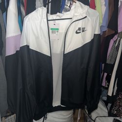 Nike Windbreaker Woman 