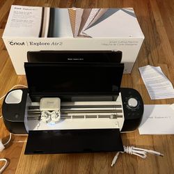 CRICUT EXPLORE AIR 2 SMART CUTTING MACHINE