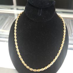 10k Solid Gold Rope Chain 24 Long Layway Available 10% Down If You Interested Please Make Sure You Ask For Maribel Thank You 