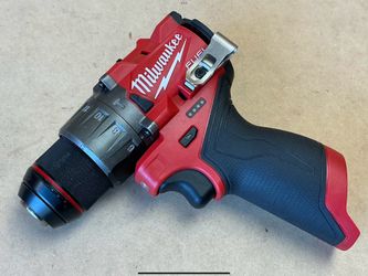 Milwaukee 3404-20 M12 FUEL 12V Lithium-Ion Brushless Cordless 1/2 in. Hammer Drill (Tool-Only)