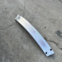 Tesla Modelo Y 2020-2023 Reinforcement
