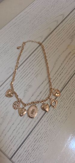 Golden Necklace with 3 lockets (new)