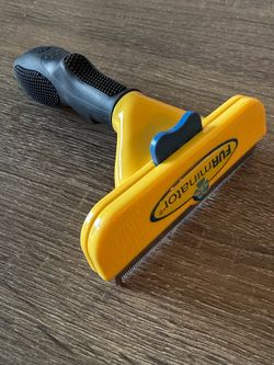 Furminator Pet De-shedding Tool