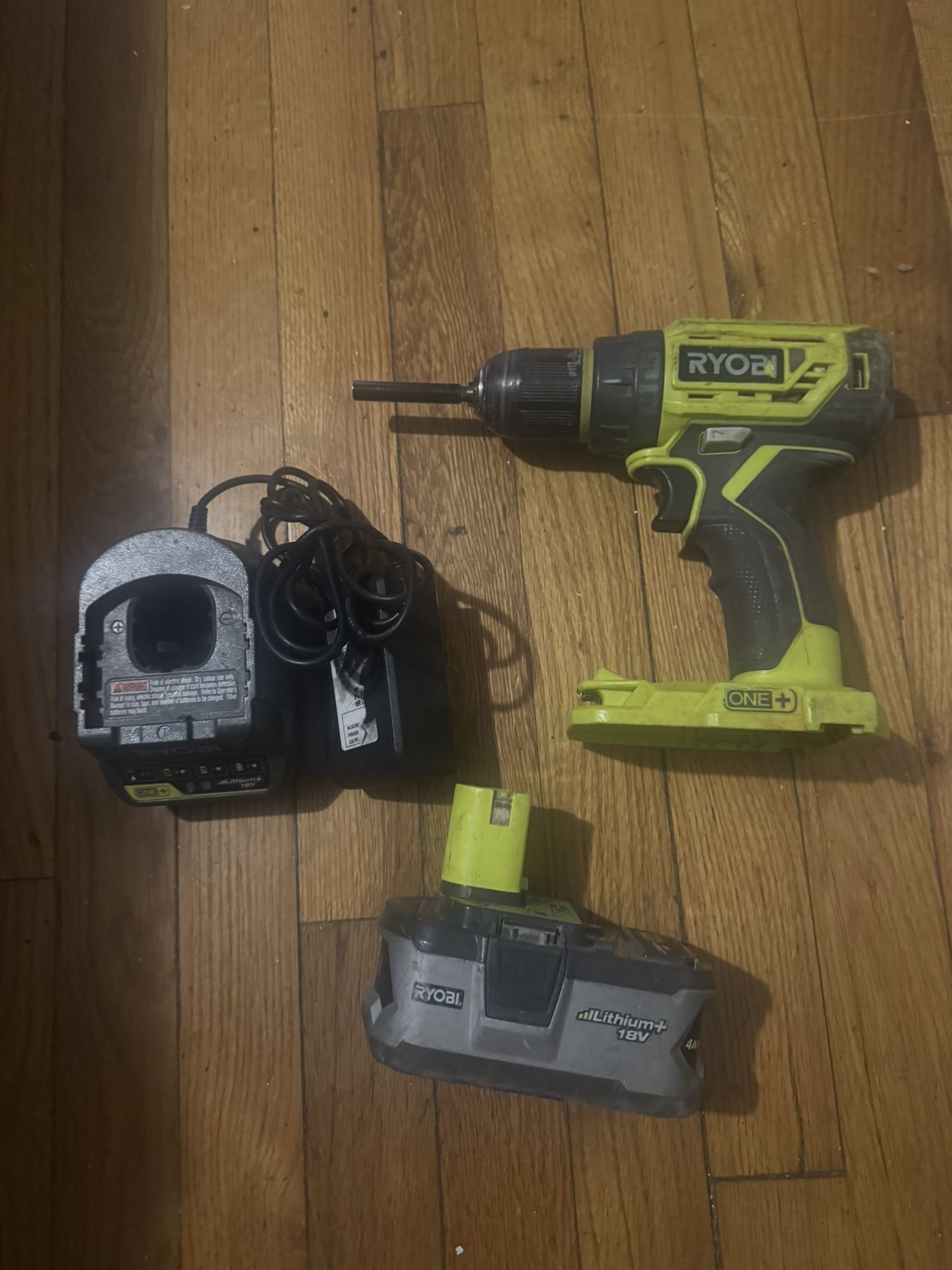 Ryobi one+ 1/2” Drill Set W/4ah Battery And Charger