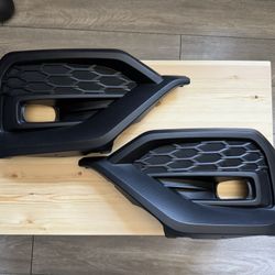 22 WRX - OEM foglight bezel
