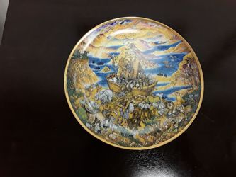 Franklin Mint Heirloom collectible plate