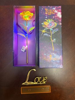 Light up rose with love sign. Comes with box