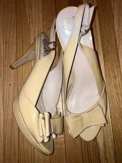 👠 Vince Camuto Blush Nude Bow Heels 🎀
